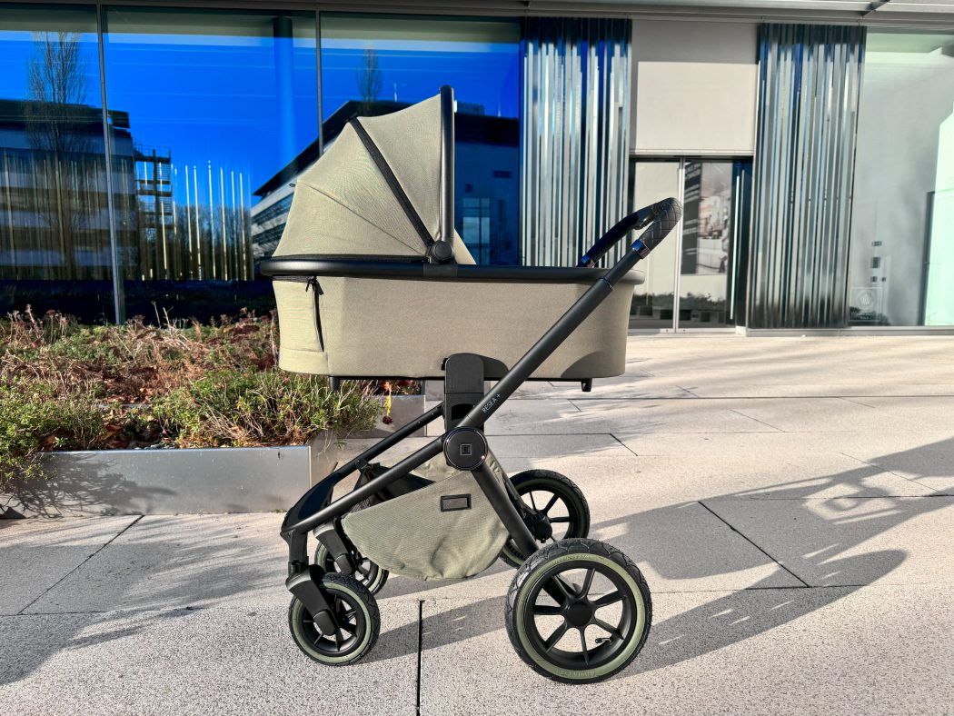 moon resea+ im test mit babywanne seitliche ansicht