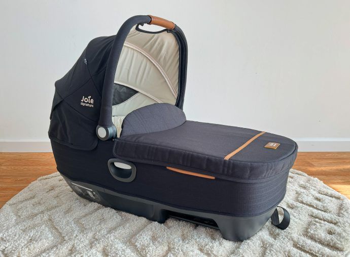 headerbild joie calmi r129 test auto babywanne aufgestelltes verdeck