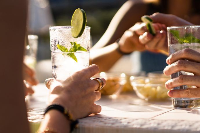 alkoholfreier gin schwangerschaft, gin tonic schwangerschaft