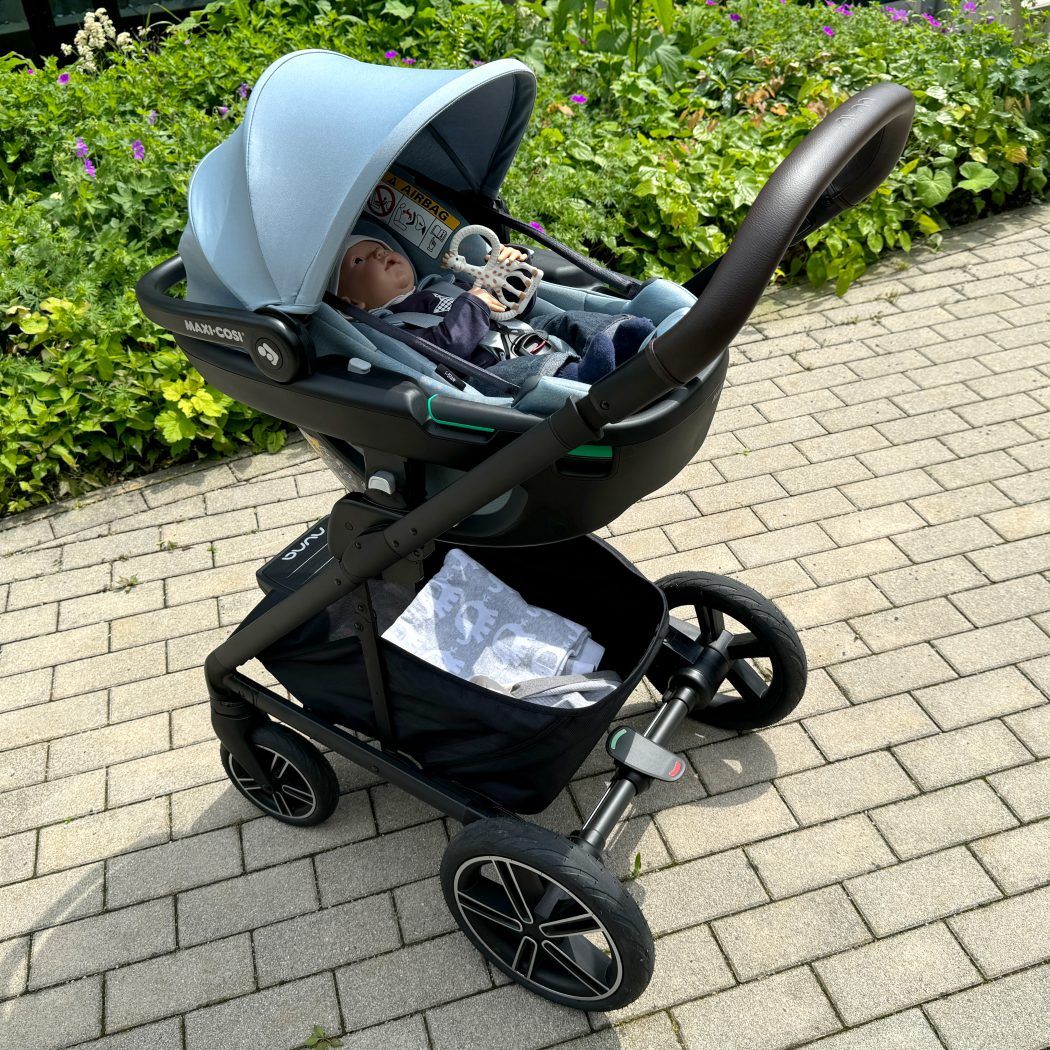 maxi cosi coral 360 auf kinderwagen gestell_2