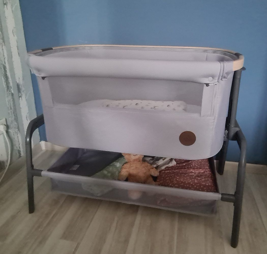 iora als stubenwagen aufbewahrungskorb mit baby utensilien