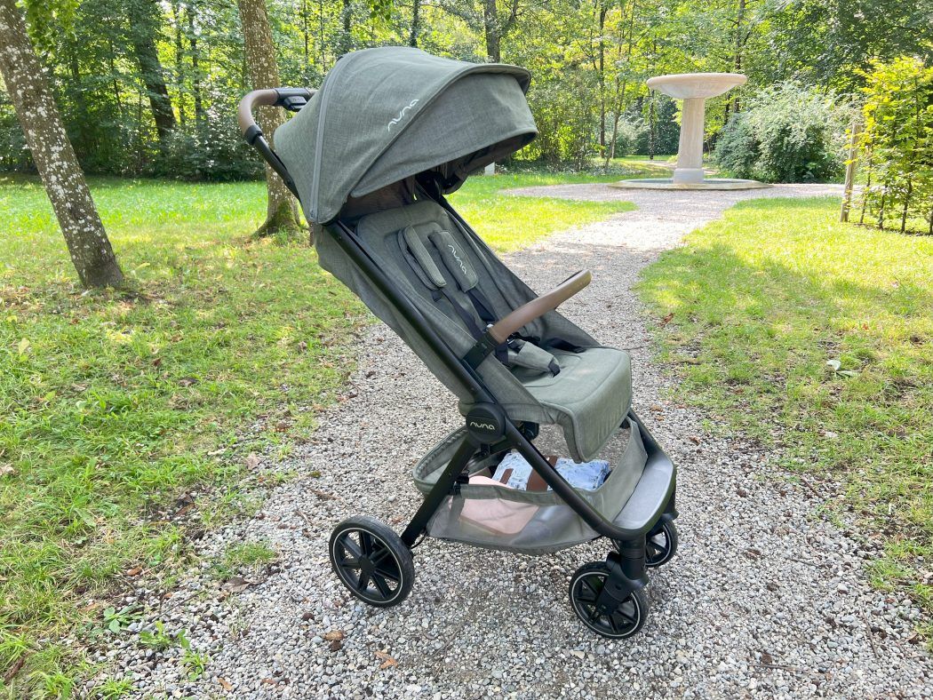 Nuna Buggy TRVL lx Test fahren Kiesweg