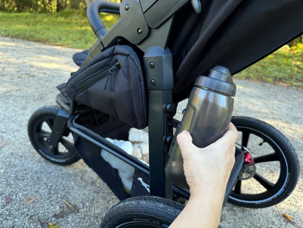 fidlock trinkflasche am gestell pro jogger