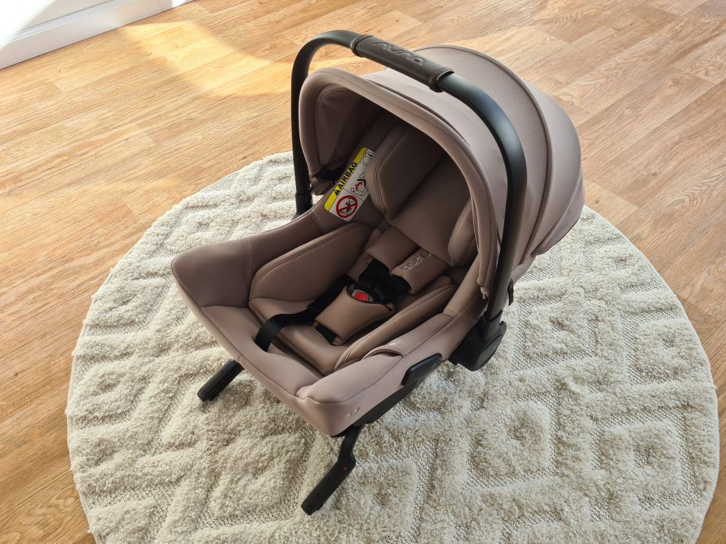 integrierte isofix konnektoren ausgeklappt pipa urbn test