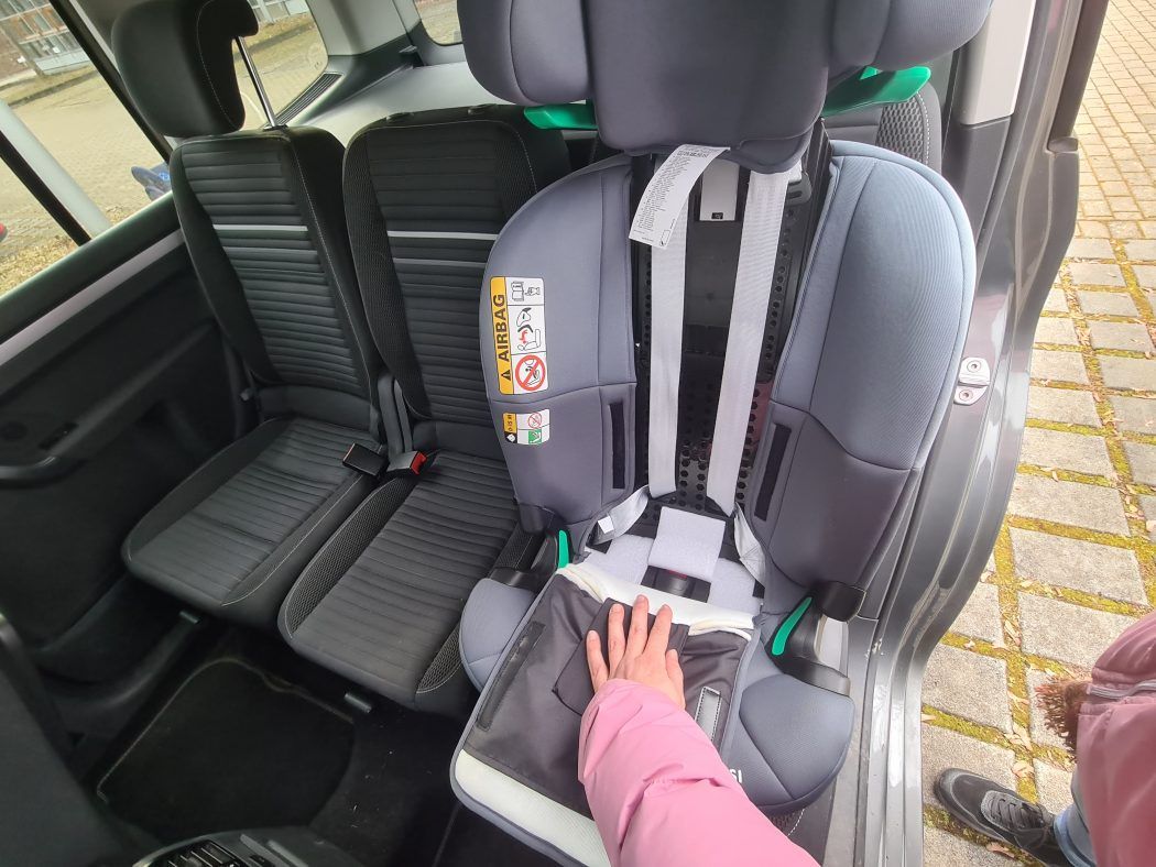 umbau maxi cosi emerald ab 4 jahre gurtfach