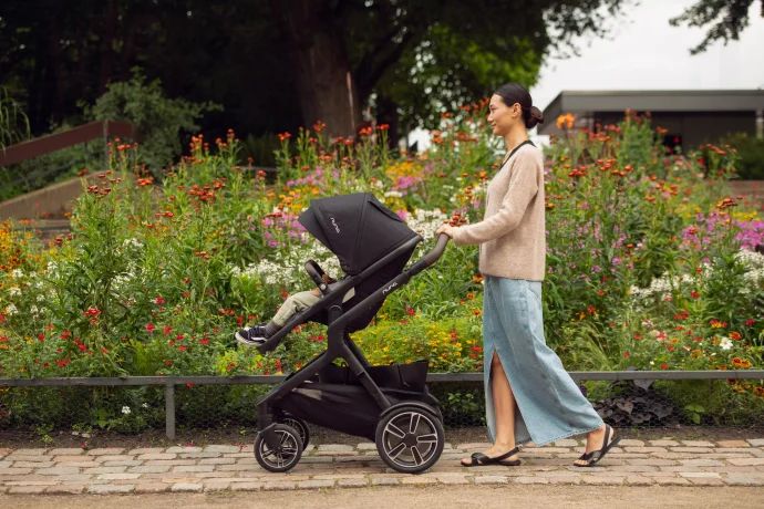 nuna demit next kinderwagen test 2025 stiftung warentest testsieger
