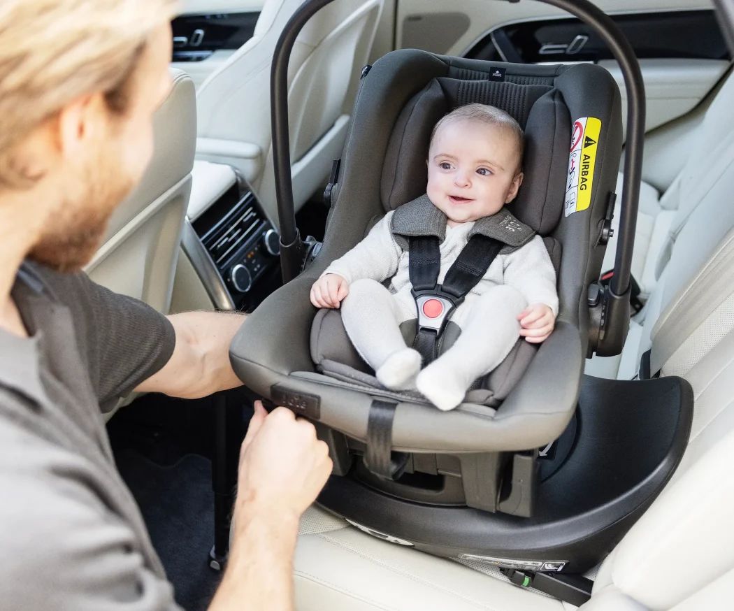 joie signature sprint babyschale isofix basisstation