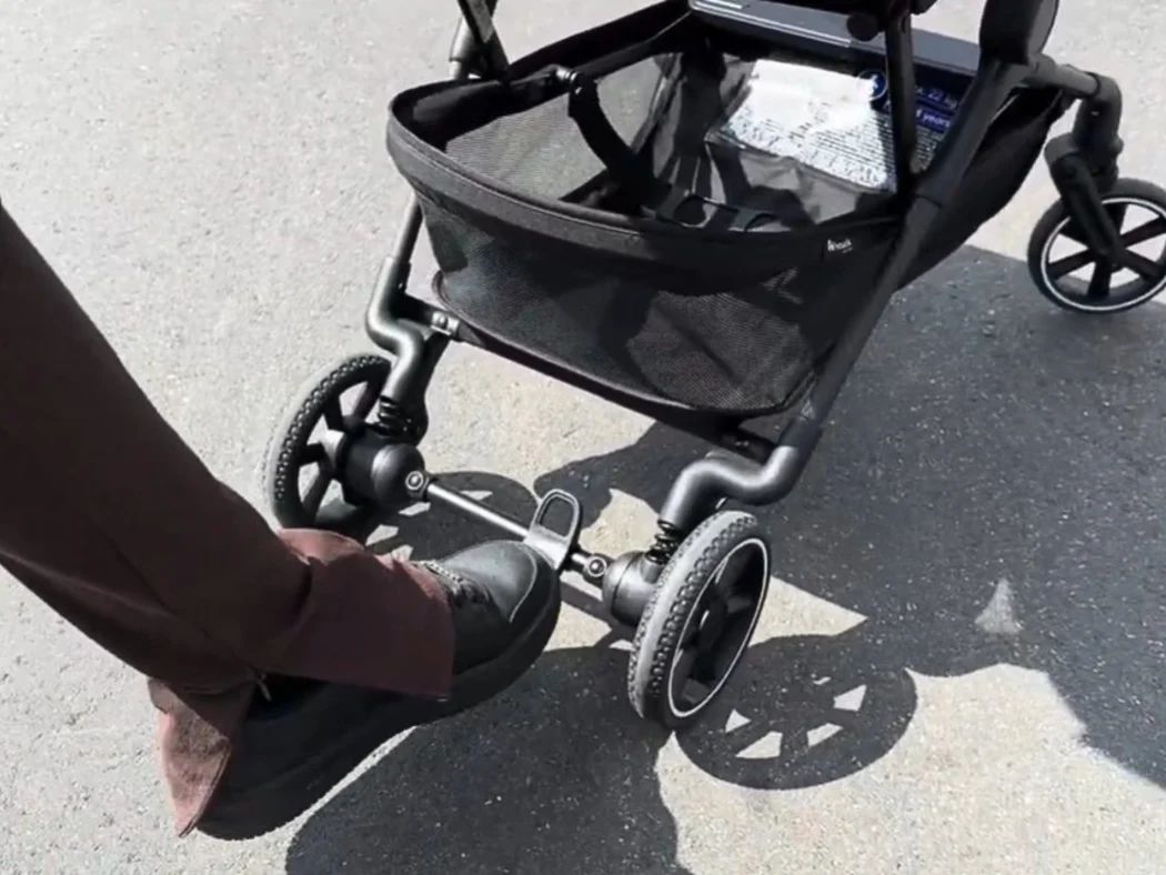 hauck lite n care test fu&szlig;bremse