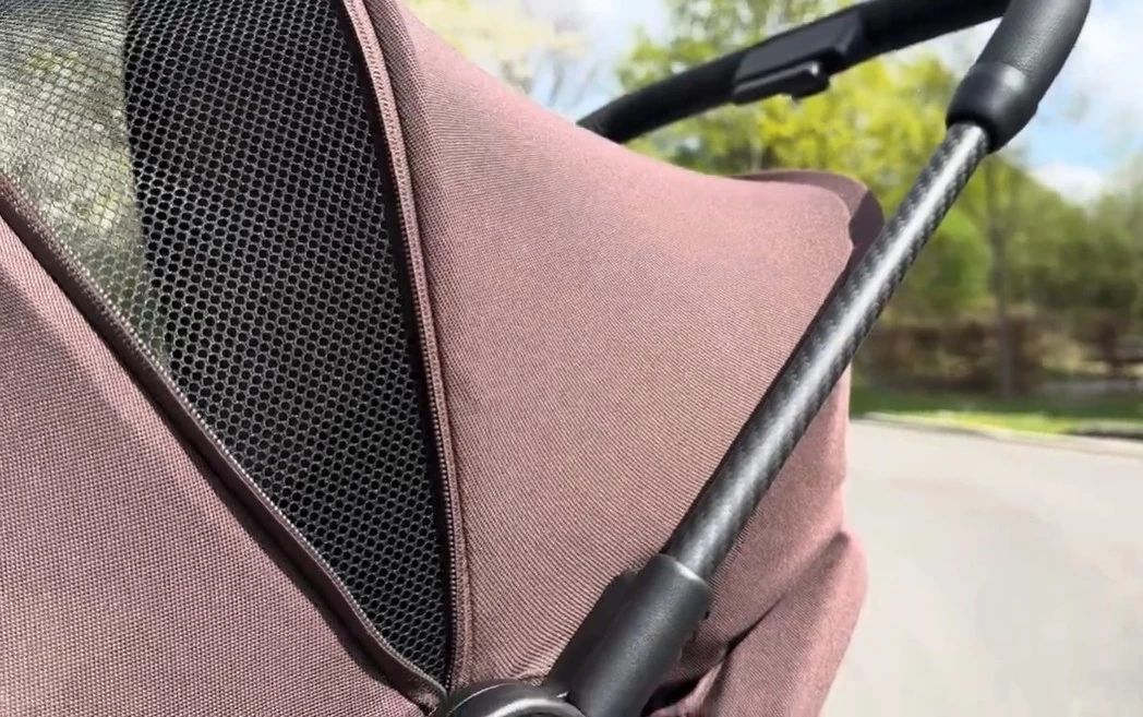 lite n care reisebuggy verdeckstoff gestell closeup