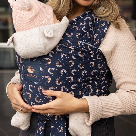 manduca Babytragetuch Sling elastisch 510 x 60 cm für Neugeborene ab 3,5 kg - 15 kg aus 100% Bio-Baumwolle - RainbowNight - Navy Print