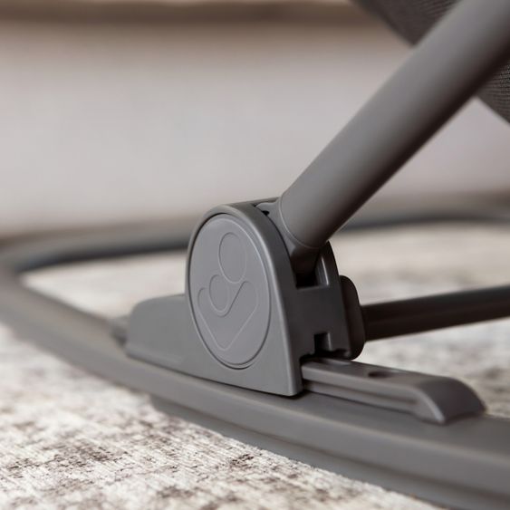 Maxi-Cosi 2- in 1 -Babywippe Kori ab der Geburt mit Neugeborenen-Inlay nur 2,3 kg - Essential Graphite