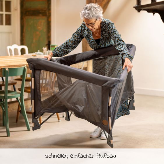 Maxi-Cosi 3 in 1 Reisebett Swift Reisebett, Beistellbett, Laufstall mit Matratze & Tragetasche nur 7 kg - Beyond Graphite