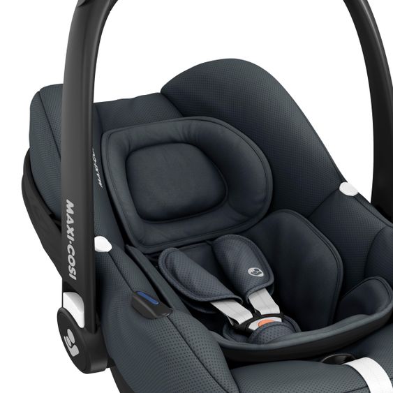 Maxi-Cosi Babyschalen-Set CabrioFix i-Size ab Geburt-12 Monate (40-75 cm) i-Size Base, Polsterschutz,Sommerbezug - Essential Graphite