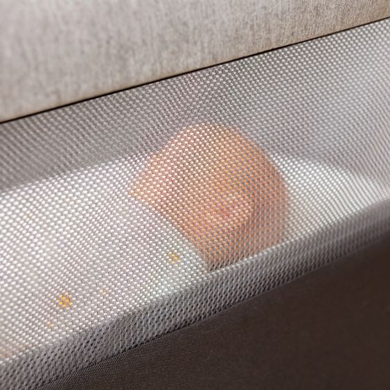 Maxi-Cosi Beistellbett Iora klappbar, inkl. Matratze & Reisetasche - Essential Graphite