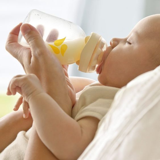 Medela Elektrische Milchpumpe Freestyle inkl. Calma