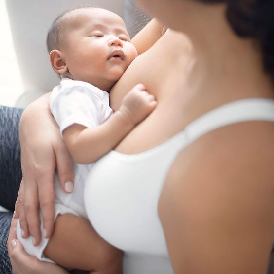Medela Komfort-Top für Schwangerschaft und Stillzeit - Weiß - Gr. S