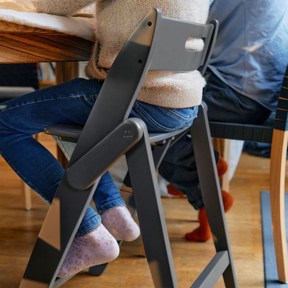 Moji High chair Yippy Plain - flat folding, growing, fully lacquered - Cloud