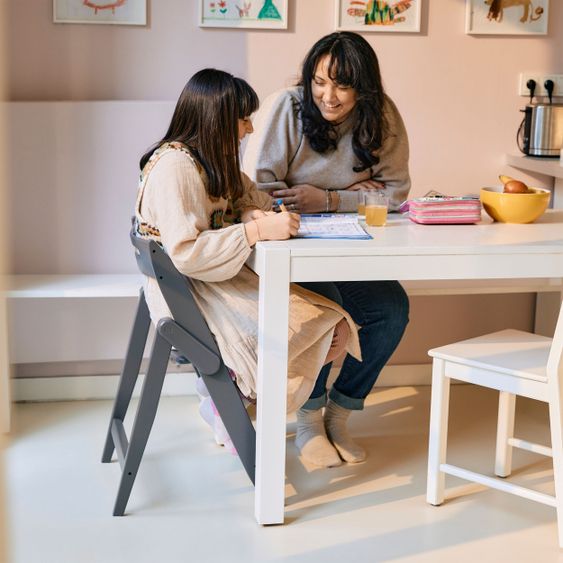 Moji High chair Yippy Plain - flat folding, growing, fully lacquered - Cloud