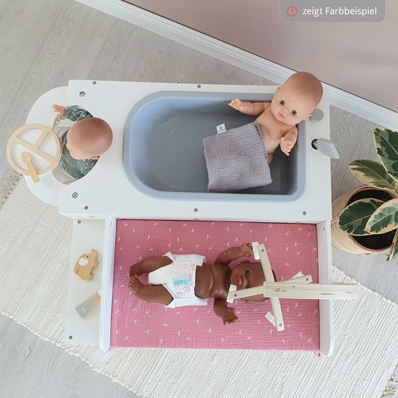 MUSTERKIND Centro Bambole Viola con vasca da bagno, fasciatoio, armadio, seggiolone & mobile - Bianco / Naturale / Grigio