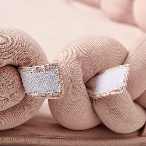 nordic coast company Babynest / Kuschelnest - geflochten - Rosa