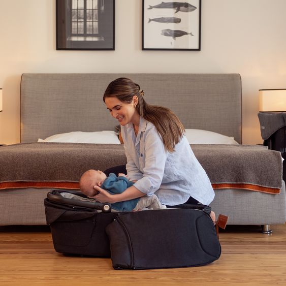 Nuna 2in1 Kombi-Kinderwagen-Set DEMI next bis 22 kg mit Babywanne, Adapter, Regenschutz & Spieltier - Caviar