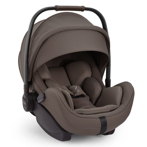 Nuna Babyschale ARRA flex i-Size ab Geburt bis 13 kg (40 cm - 87 cm) Liegeposition 157° inkl. Sitzverkleinerer & Sonnenverdeck nur 3,9 kg - Chestnut