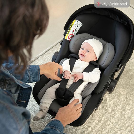 Nuna Babyschale ARRA flex i-Size ab Geburt bis 13 kg (40 cm - 87 cm) Liegeposition 157° inkl. Sitzverkleinerer & Sonnenverdeck nur 3,9 kg - Cosmopolitan