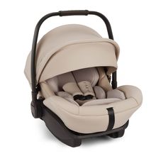 Babyschale ARRA next i-Size ab Geburt bis 13 kg (40 cm - 85 cm) Liegeposition 157° inkl. Sitzverkleinerer & Sonnenverdeck nur 3,5 kg - Biscotti