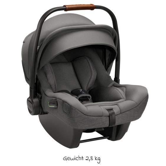 Nuna Babyschale PIPA next i-Size ab Geburt bis 13 kg (40 cm - 83 cm) inkl. Sitzverkleinerer & Sonnenverdeck nur 2,8 kg - Granite