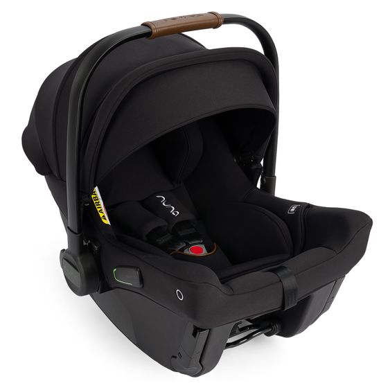 Nuna Babyschale PIPA urbn R129 ab Geburt bis 13 kg (40 cm - 75 cm) inkl. Sitzverkleinerer & Sonnenverdeck nur 3,3 kg mit Isofix - Caviar