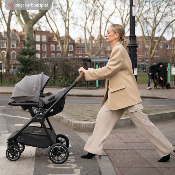 Nuna Babyschale PIPA urbn R129 ab Geburt bis 13 kg (40 cm - 75 cm) inkl. Sitzverkleinerer & Sonnenverdeck nur 3,3 kg mit Isofix - Caviar