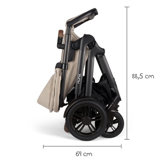 Nuna Buggy e Passeggino sportivo DEMI next bis 22 kg con Rider Board, chiusura magnetica della cintura, sedile Allwetter reversibile, maniglione regolabile in altezza, protezione visiva integrata incl. adattatore e copertura antipioggia - Cosmopolitan