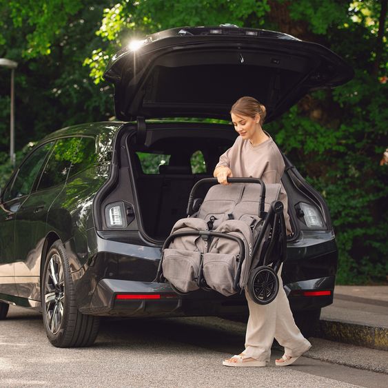 Nuna Geschwister- & Zwillingsbuggy TRVL Dubl nur 78 cm Breit mit Liegeposition inkl. Regenschutz & Transporttasche - Thunder