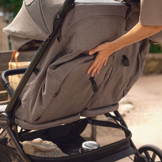 Nuna Geschwister- & Zwillingsbuggy TRVL Dubl nur 78 cm Breit mit Liegeposition inkl. Regenschutz & Transporttasche - Thunder