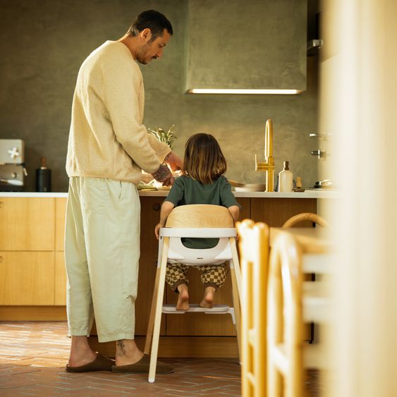 Nuna Hochstuhl BRYN bis 100 kg belastbar mit Sitzpolster, Sicherheitsgurt, Essbrett - Graphite