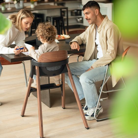 Nuna Hochstuhl BRYN bis 100 kg belastbar mit Sitzpolster, Sicherheitsgurt, Essbrett - Sanderson