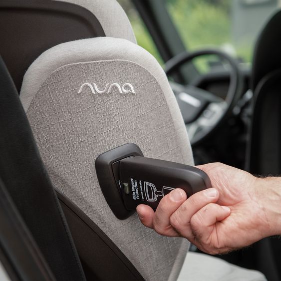 Nuna Car seat AACE Lx i-Size from 3.5 years - 12 years (100 cm - 150 cm) incl. Isofix & cupholder - Seasalt