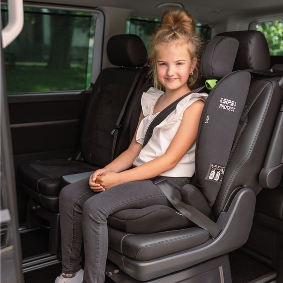 Osann Lupo i-Size child car seat from 9 months - 12 years (76 cm - 150 cm) - Black