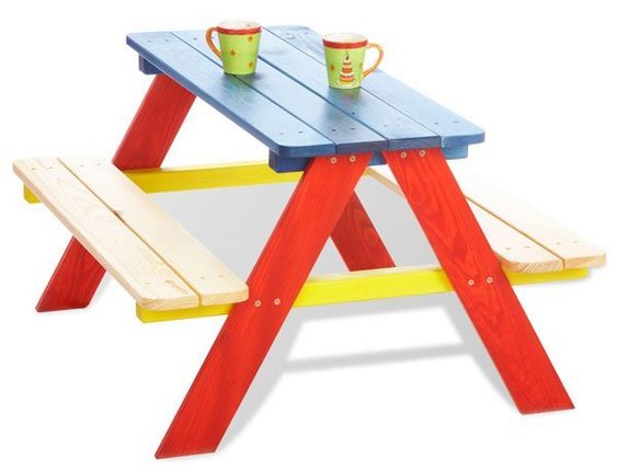 https://media.babyartikel.de/pinolino-kinder-sitzgarnitur-nicki-fur-4-kinder-fichte-massiv-bunt-201616-d0.jpg?preset=large