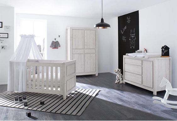 Pinolino Nursery Line with extra wide changing unit and 4-door wardrobe