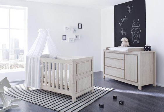 Pinolino Sparset Kinderzimmer Line mit Bett und extrabreiter Wickelkommode