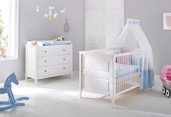 Pinolino Camera per bambini Smilla con letto e ampio fasciatoio - pino massiccio