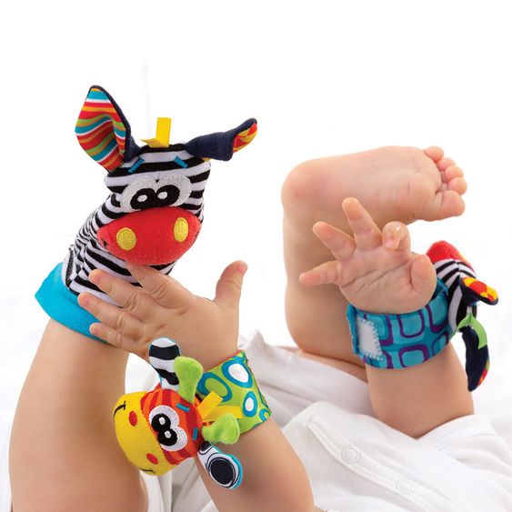 playgro Spiel- und Geschenkset mit Hand- und Fußgelenksrassel - Dschungelfreunde