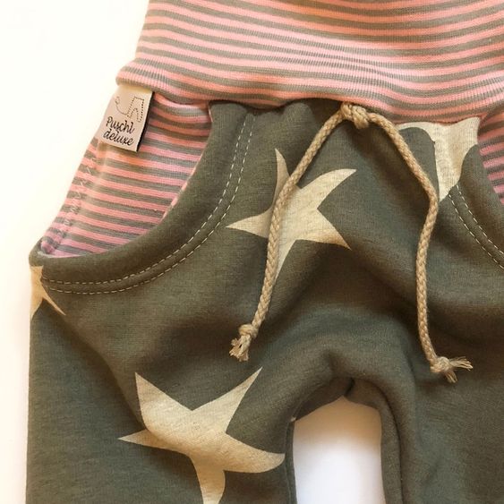Puschl deluxe Baby Pumphose mit Fleece Sterne - Khaki / Rosa - Gr. 50/56