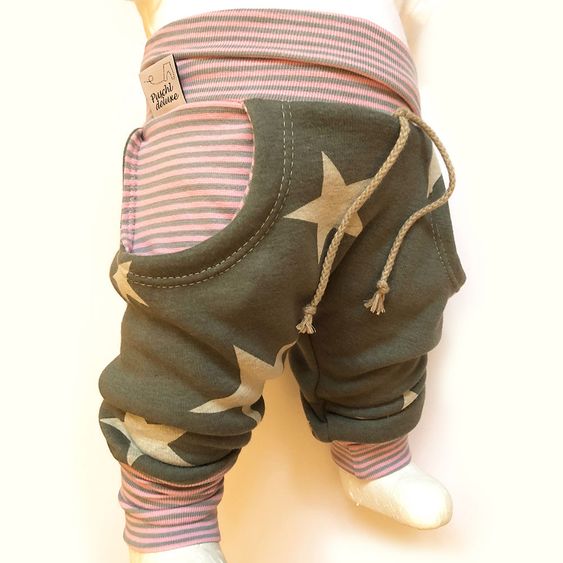 Puschl deluxe Baby Pumphose mit Fleece Sterne - Khaki / Rosa - Gr. 50/56