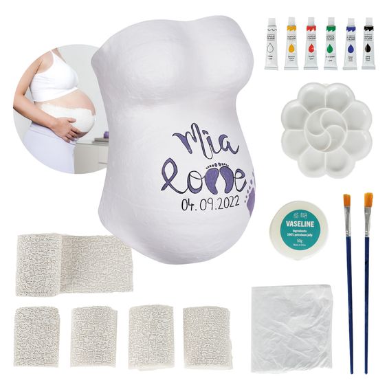 https://media.babyartikel.de/reer-16-tlg-babybauch-gipsabdruck-set-mama-mit-5x-gipsbinden-6x-acrylfarben-1x-vaseline-2x-pinsel-1x-mischpalette-1x-abdeckfolie-31011-d0.jpeg?preset=large