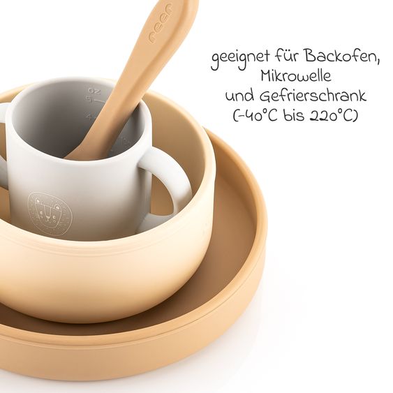 Reer Set di stoviglie in silicone 4 pz. 1x Piatto, 1x Ciotola, 1x Bicchiere, 1x Cucchiaio per cibi caldi & freddi - Löwe - Beige