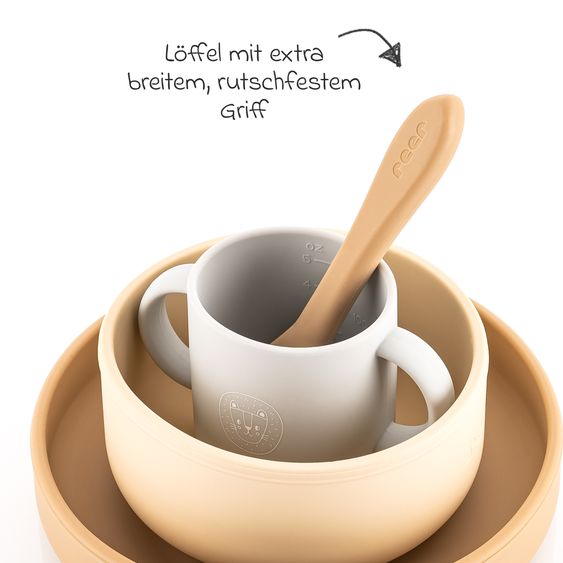 Reer Set di stoviglie in silicone 4 pz. 1x Piatto, 1x Ciotola, 1x Bicchiere, 1x Cucchiaio per cibi caldi & freddi - Löwe - Beige
