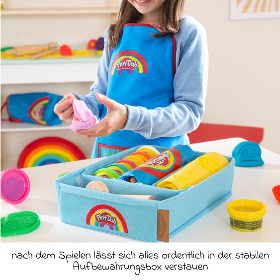Roba 12-tlg. Nachhaltiges Spielset Roba + Play-Doh mit Bastelmatte 14,5 x 30 cm, Schürze, Box, 6 Dosen Knetmasse, Teigrolle, Pizzaschneider & Modelierwerkzeug