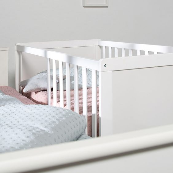 Roba Beistellbett und Kinderbett Hamburg inkl. Matratze 60 x 120 cm - Weiß